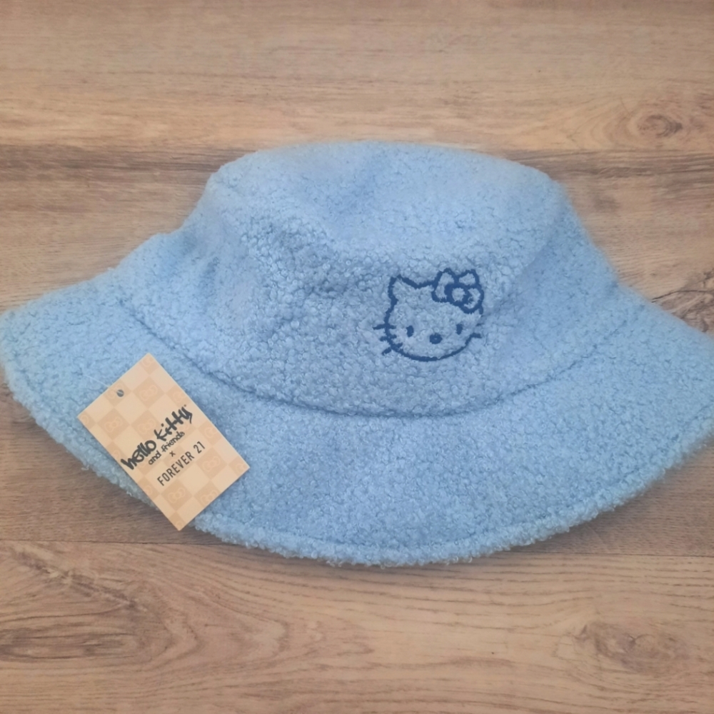 Hello Kitty Sherpa Bucket Hat